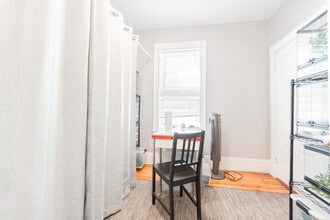 47 Cornwall St, Unit 1 in Boston, MA - Building Photo - Building Photo