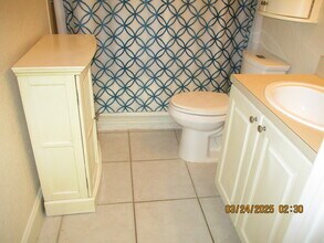 4802 Washington St, Unit 142 in Hollywood, FL - Building Photo - Building Photo