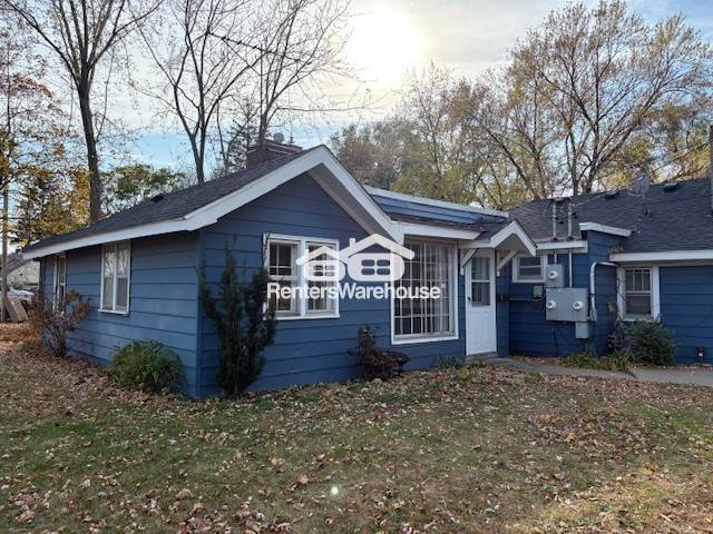 property at 305 1st Ave S