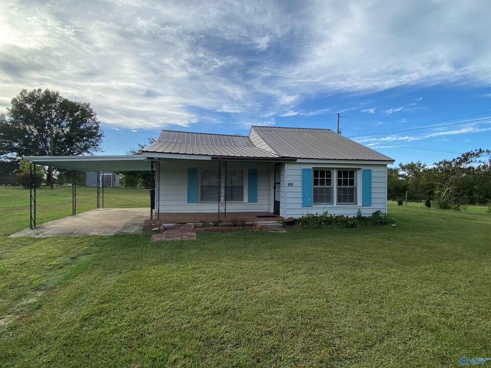 239 Cryer Rd in Hartselle, AL - Foto de edificio