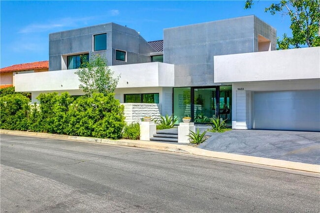 property at 9653 Highridge Dr