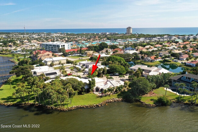 412 La Costa St in Melbourne Beach, FL - Building Photo - Building Photo