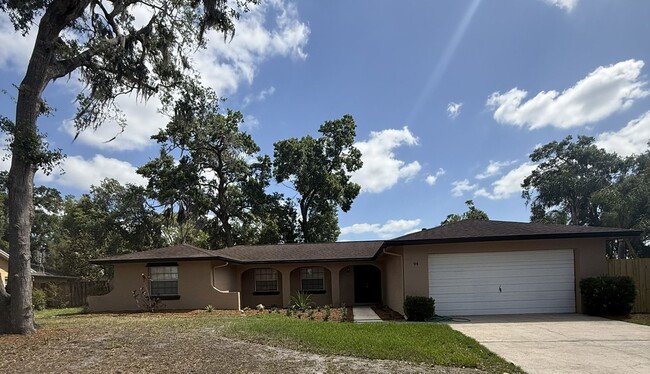 property at 94 Sweetbriar Br