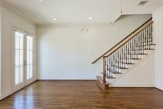 1026 Wagner St in Houston, TX - Foto de edificio - Building Photo