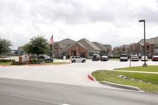 Kensington Place Apartments in Houston, TX - Building Photo