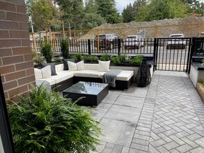 32174 George Ferguson Way in Abbotsford, BC - Building Photo - Building Photo