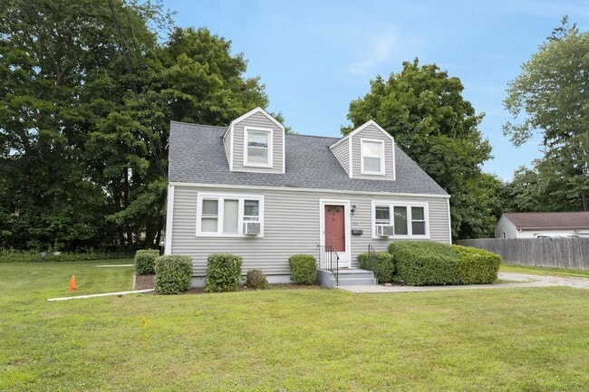 property at 152 Loftus Cir