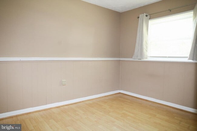 3006 Summershade Ct in Herndon, VA - Building Photo - Building Photo