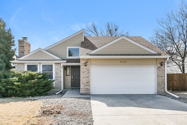 property at 8780 W Quarto Cir