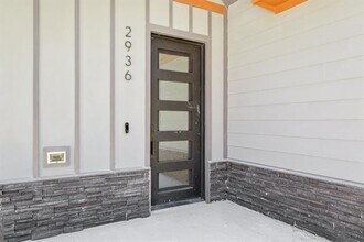 2936 Henry Rd in Lancaster, TX - Building Photo - Building Photo
