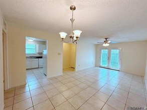 219 Ship Dr, Unit B in Baton Rouge, LA - Building Photo - Building Photo