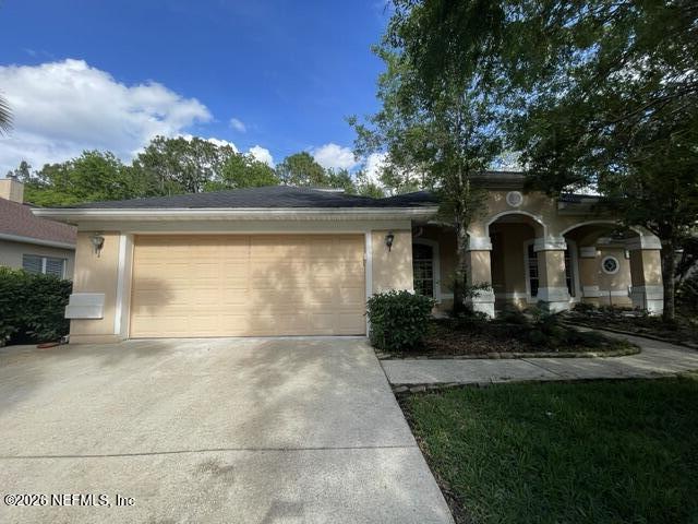 8907 Hampton Landing Dr E in Jacksonville, FL - Building Photo - Building Photo