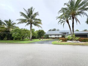 5136 NW 99th Way in Coral Springs, FL - Building Photo - Building Photo