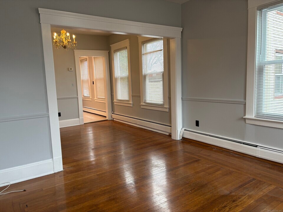 89 Lamson St in West Haven, CT - Building Photo