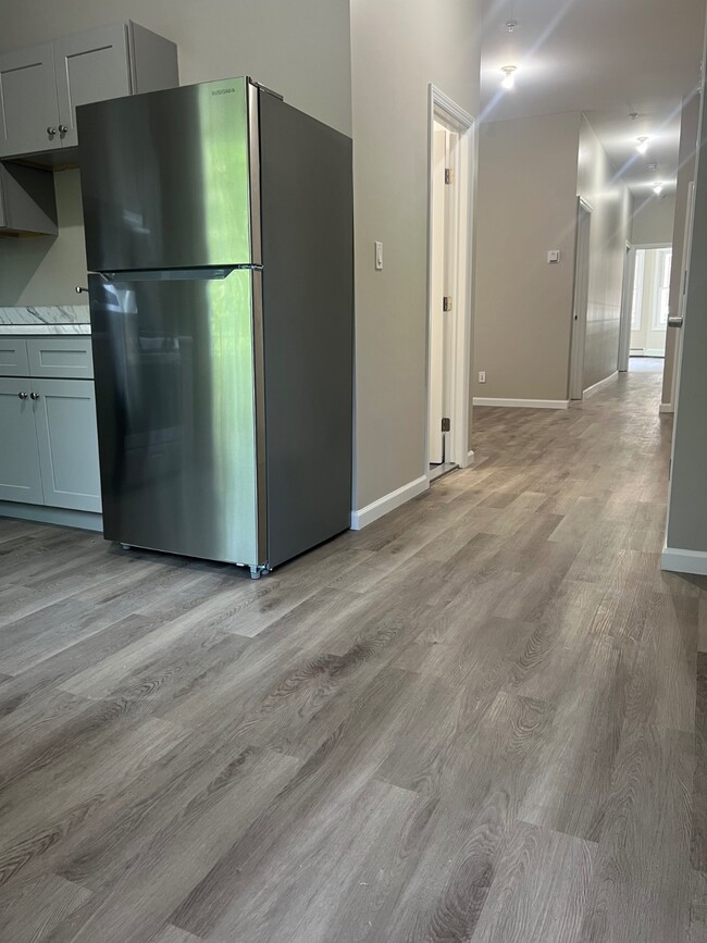 115 Stanley Ave in Yonkers, NY - Building Photo - Building Photo