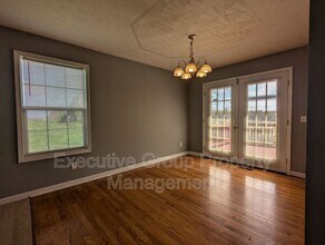 600 Heying Ln in Hodgenville, KY - Building Photo - Building Photo
