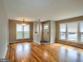 1300 Strafford Rd in Camp Hill, PA - Building Photo - Building Photo