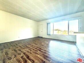 127 Loma Vista St in El Segundo, CA - Building Photo - Building Photo