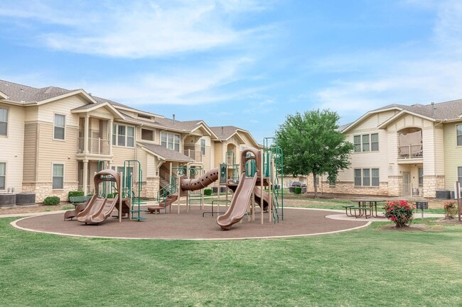 Costa Esmeralda in Waco, TX - Building Photo - Building Photo