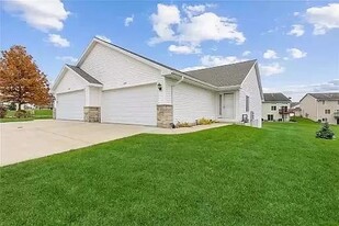 3440 Stoneview Cir SW, Unit NA