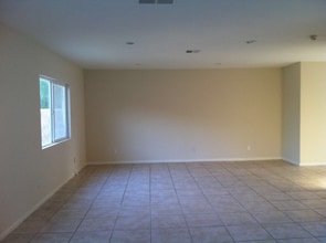 33368 Campus Ln in Cathedral City, CA - Building Photo - Building Photo