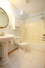 7133 90th Ave N in Minneapolis, MN - Building Photo - Building Photo