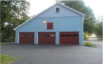 1500 Stony Battery Rd in Lancaster, PA - Building Photo - Building Photo