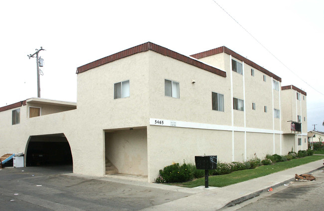 5465 S J St in Oxnard, CA - Building Photo - Building Photo