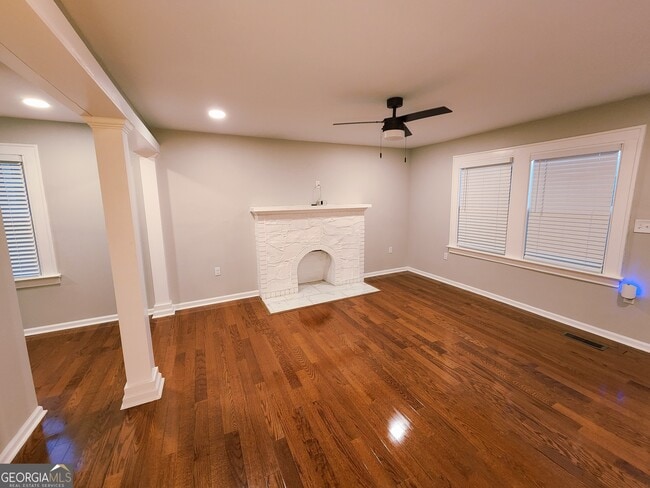 1961 Browns Mill Rd SE in Atlanta, GA - Building Photo - Building Photo