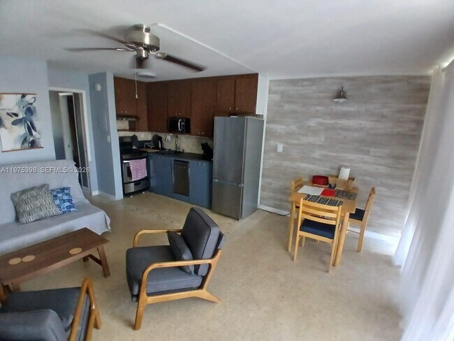 901 N Birch Rd in Fort Lauderdale, FL - Building Photo - Building Photo