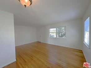 5468 W 120th St in Hawthorne, CA - Building Photo - Building Photo