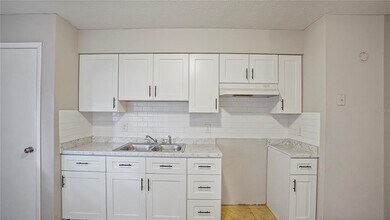 6750 NE 7th St in Ocala, FL - Building Photo - Building Photo