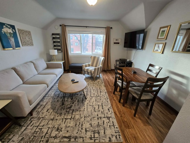 1208 2nd Ave S, Unit 2