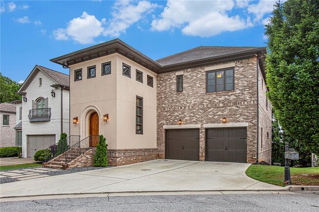 property at 613 Esfun Trce