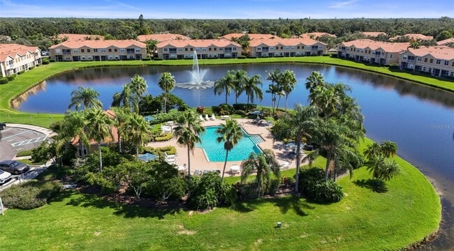 3671 Parkridge Cir in Sarasota, FL - Building Photo - Building Photo