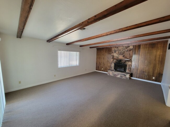 1806 Hamilton Ave in El Centro, CA - Building Photo - Building Photo