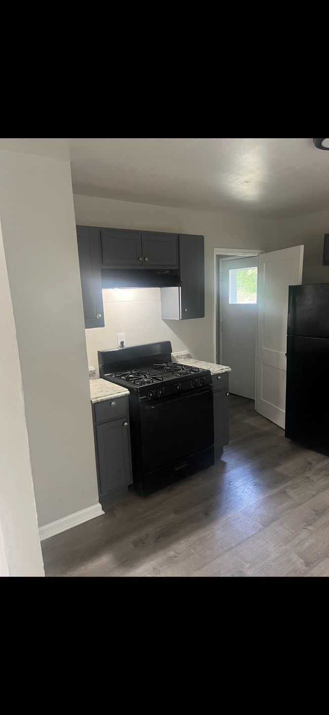 4832 N 54th St in Milwaukee, WI - Building Photo - Building Photo