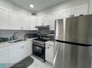 1920 NE 51st Ct in Fort Lauderdale, FL - Building Photo - Building Photo
