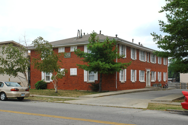 125-129 Zandale Dr in Lexington, KY - Building Photo - Building Photo