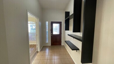 8505 Prairie Dawn Dr in Fort Worth, TX - Building Photo - Building Photo