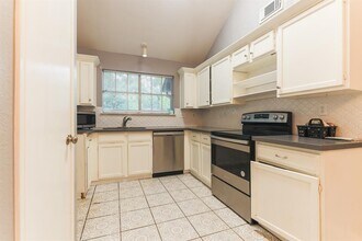 5215 Kristen Ct in Spring, TX - Building Photo - Building Photo