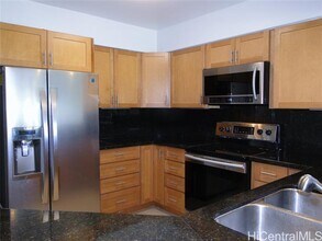 7007 Hawaii Kai Dr in Honolulu, HI - Building Photo - Building Photo