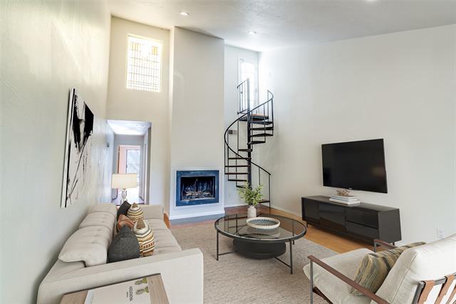 property at 6718 Eastridge Dr