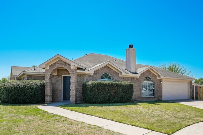 property at 1308 Dawnridge Ct