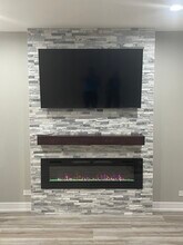 942 Mesa Dr in Lake In The Hills, IL - Building Photo - Building Photo