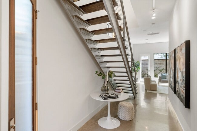 316 Birdsall St in Houston, TX - Building Photo - Building Photo