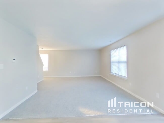 615 Albermarle Dr in Pittsboro, IN - Building Photo - Building Photo