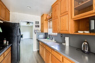 9550 Fullbright Ave in Los Angeles, CA - Building Photo - Building Photo