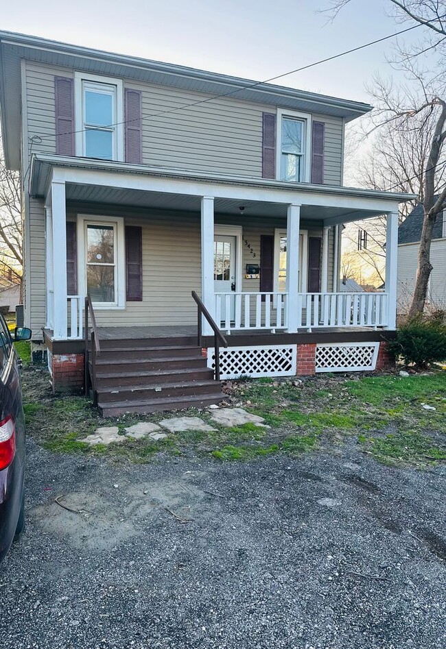 5423 Adams Ave in Ashtabula, OH - Building Photo - Building Photo