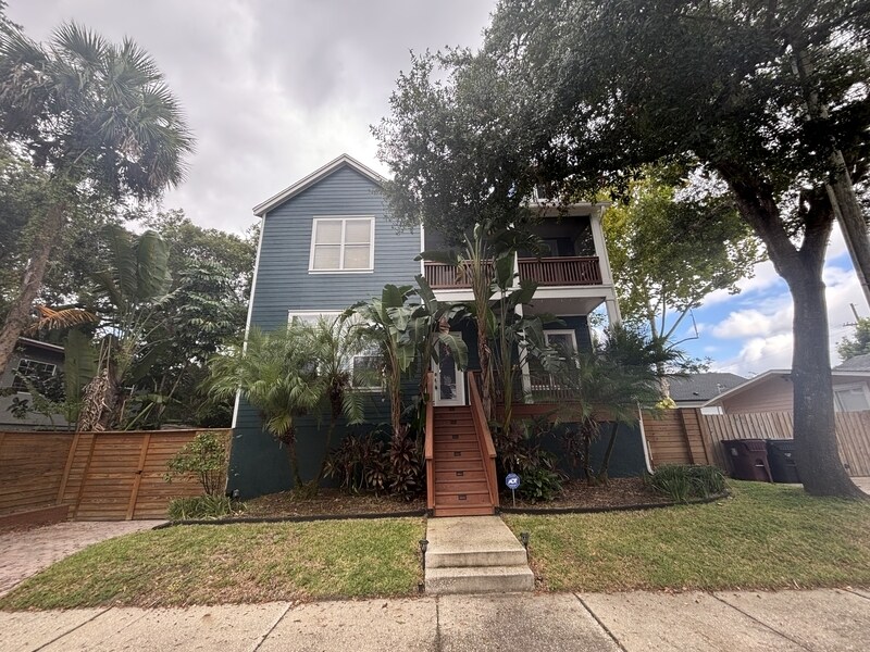 827 Meridale Ave in Orlando, FL - Building Photo